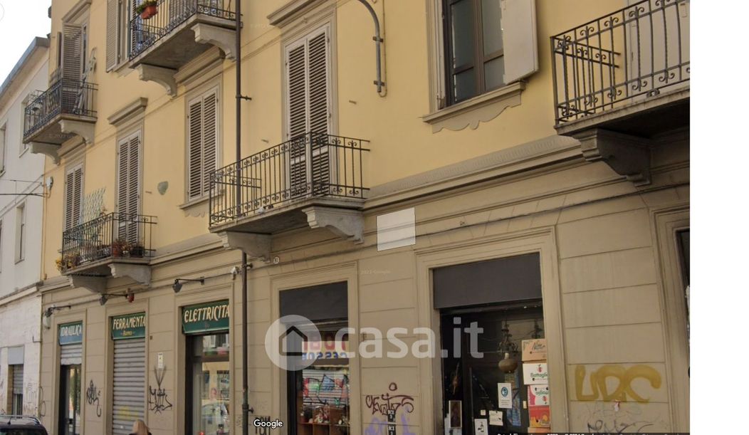 Negozio/Locale commerciale in Vendita in Via San Giuseppe Benedetto Cottolengo a Torino