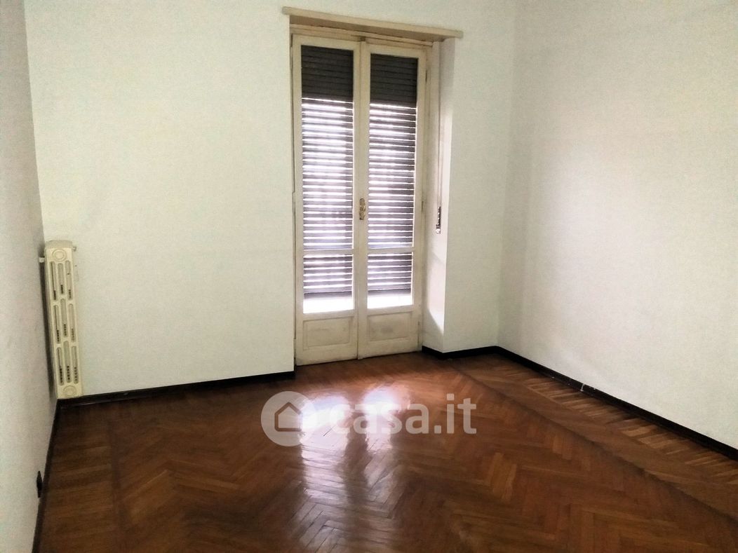 Appartamento in Vendita in Corso Monte Grappa 77 a Torino