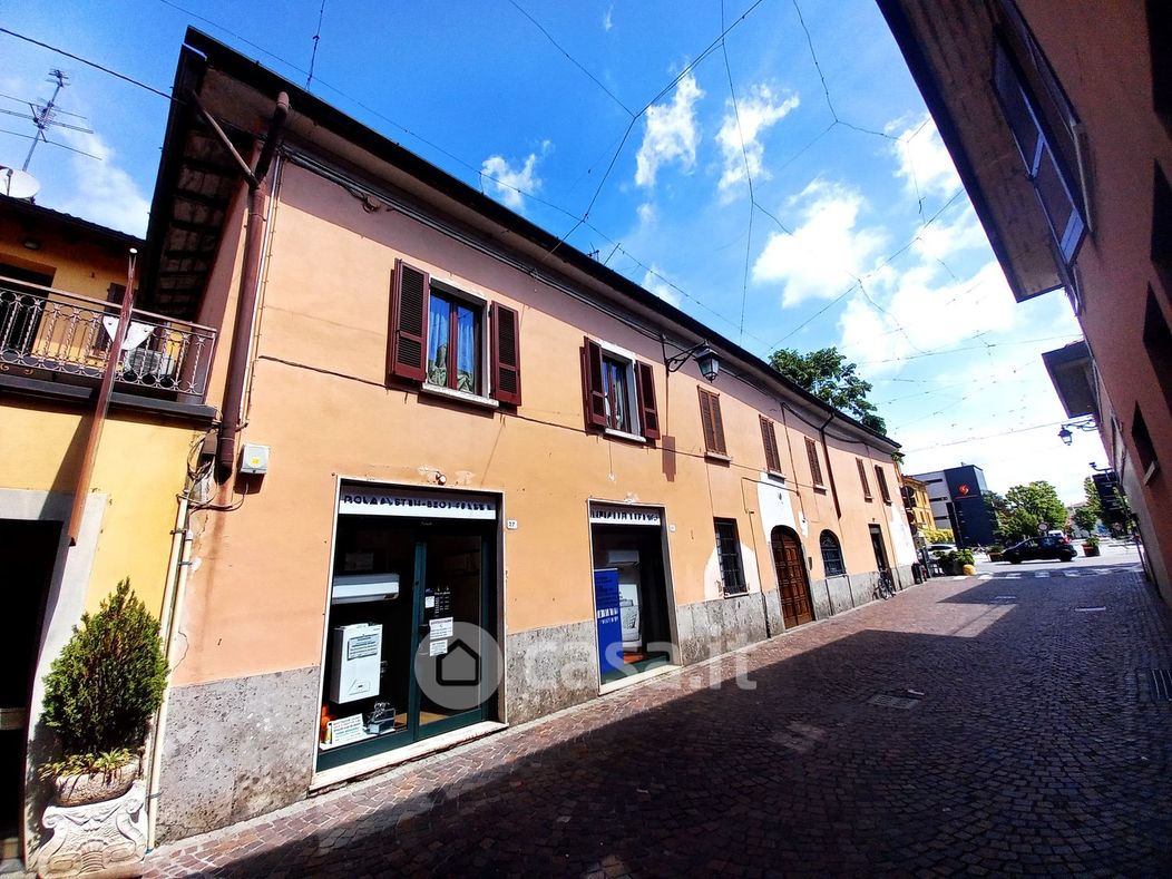 Ufficio in Vendita in Via Giacomo Sangalli a Treviglio