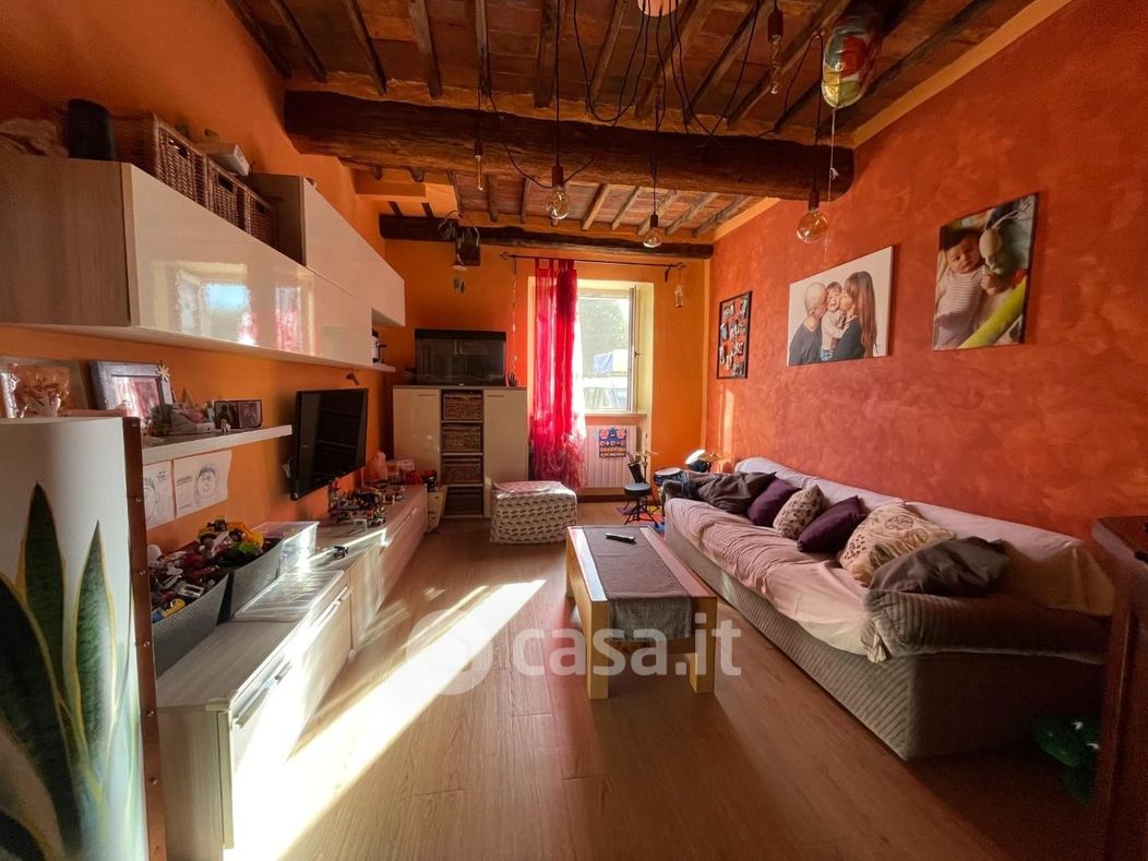 Appartamento in Vendita in Via di Salicchi 162 a Lucca
