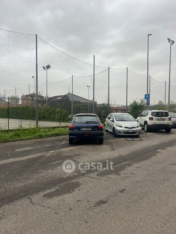 Garage/Posto auto in Vendita in Via Sandro Pertini 43 a Settimo Milanese
