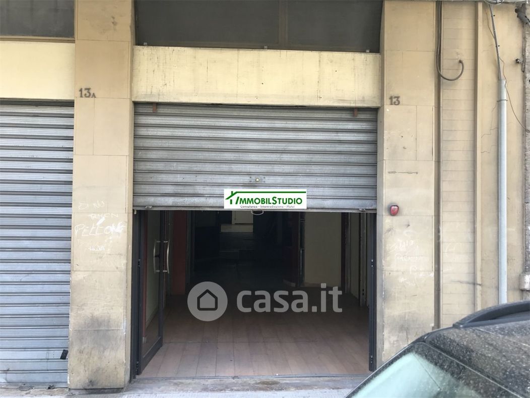 Negozio/Locale commerciale in Affitto in Via Giovanni Jatta 13 a Bari