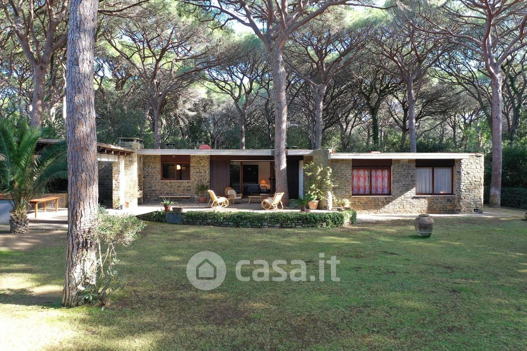 Villa in Affitto in Roccamare a Castiglione della Pescaia