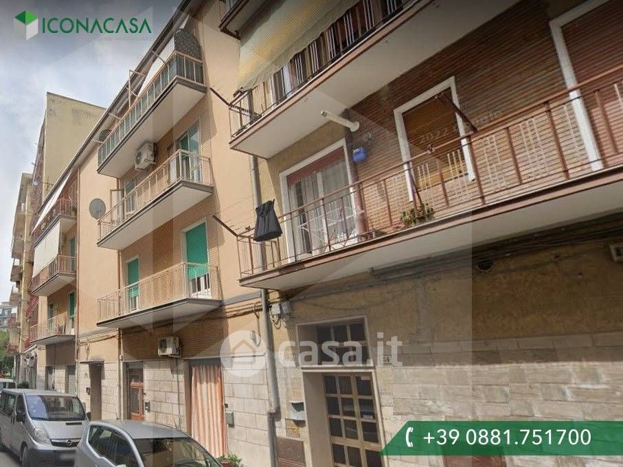 Appartamento in Vendita in Via Angelo Fraccacreta a Foggia