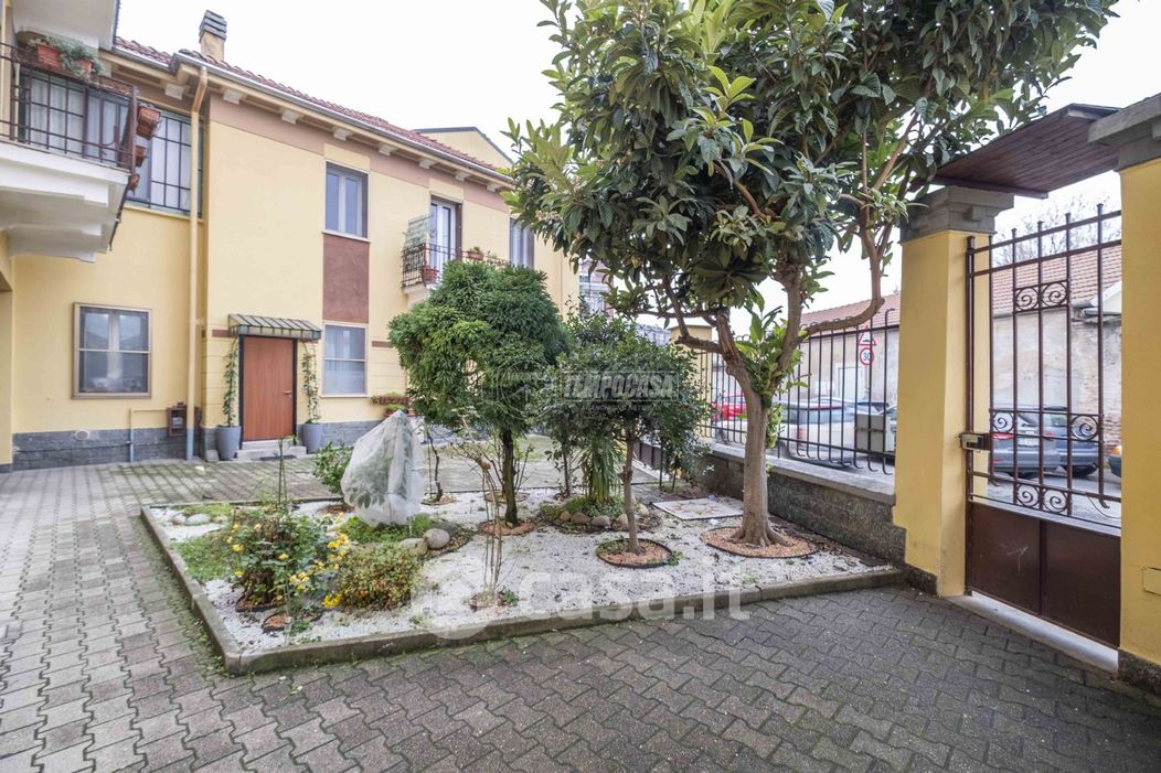 Appartamento in Vendita in Via Monte San Gabriele a Novara