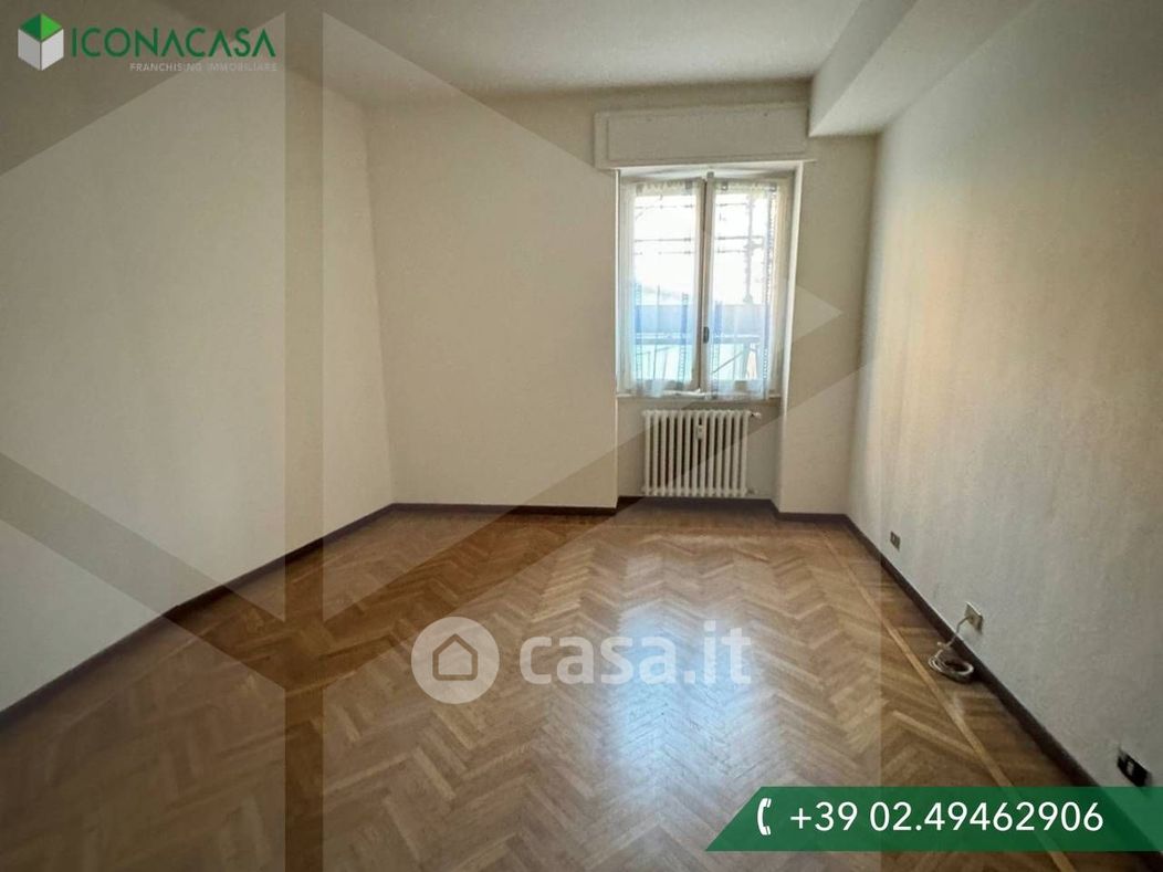 Appartamento in Affitto in Via Rodolfo Carabelli 3 a Milano