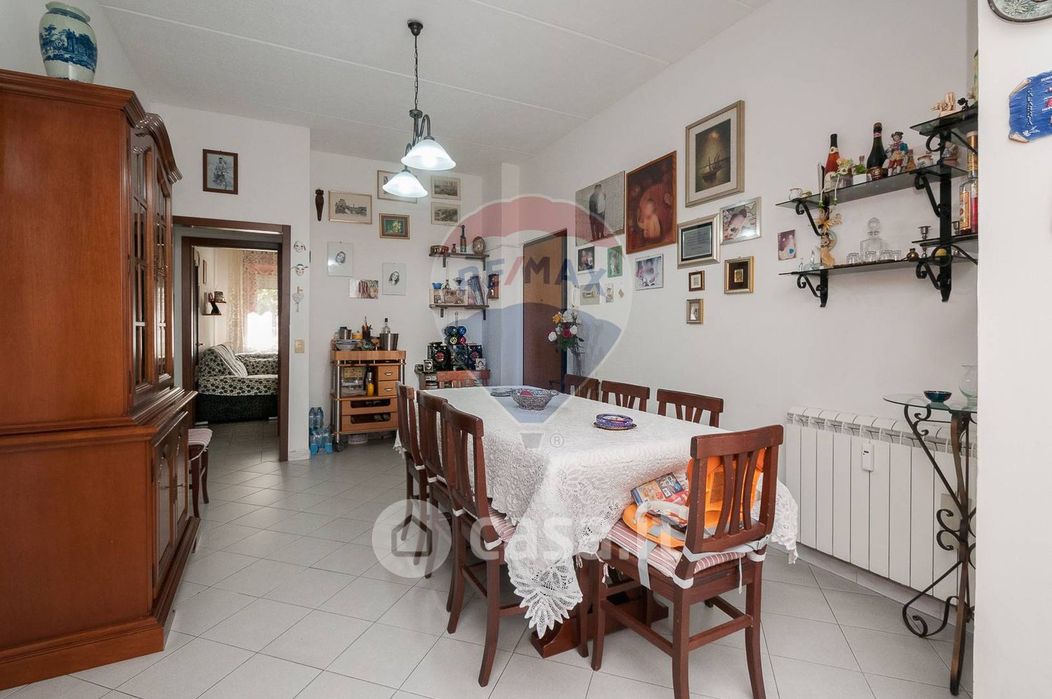 Appartamento in Vendita in Via Passaponti 16 a Livorno