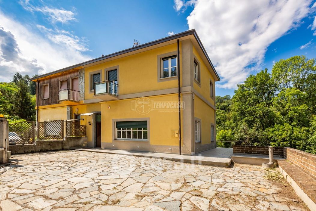 Casa indipendente in Vendita in Strada Comunale Val San Martino 140 a Torino