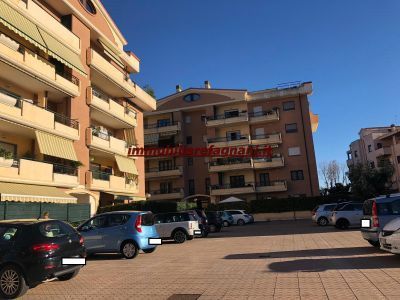 Appartamento in Affitto in Via Vittorio Marandola a Velletri