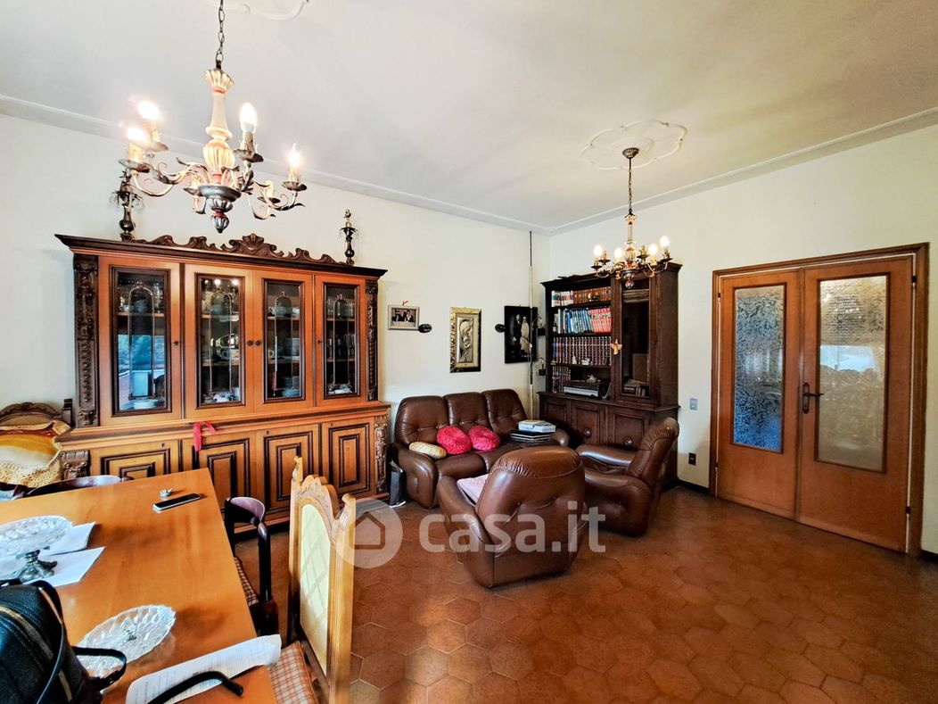 Appartamento in Vendita in Via del Fossetto 342 a Lucca