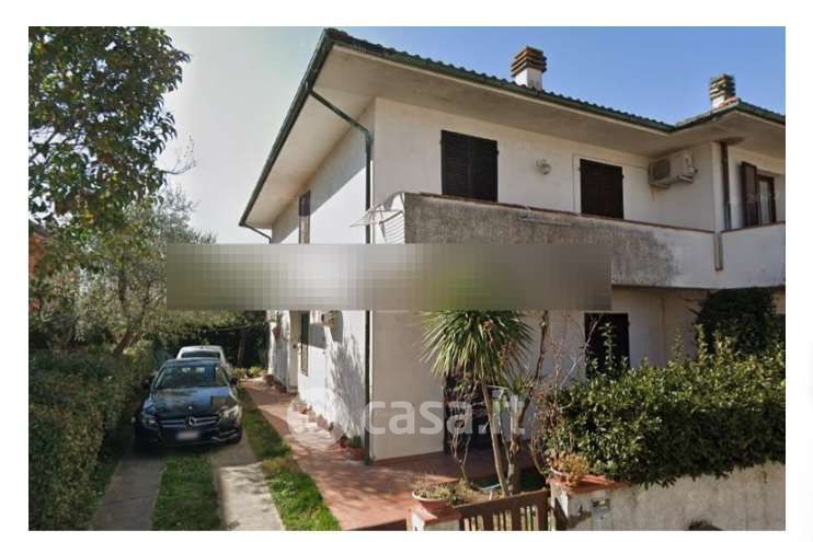 Casa Bi/Trifamiliare in Vendita in Via del Paduletto 4 a Pontedera