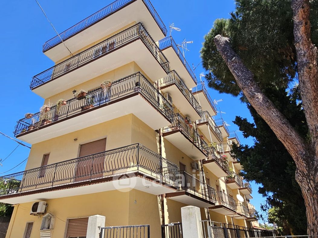 Appartamento in Vendita in Via ARCIERI a Messina