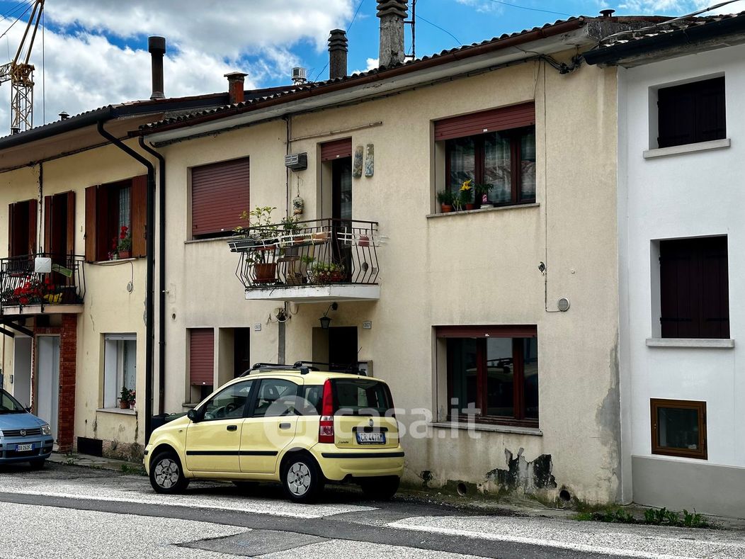 Appartamento in Vendita in Via Giuseppe Garibaldi 367 a Valdobbiadene