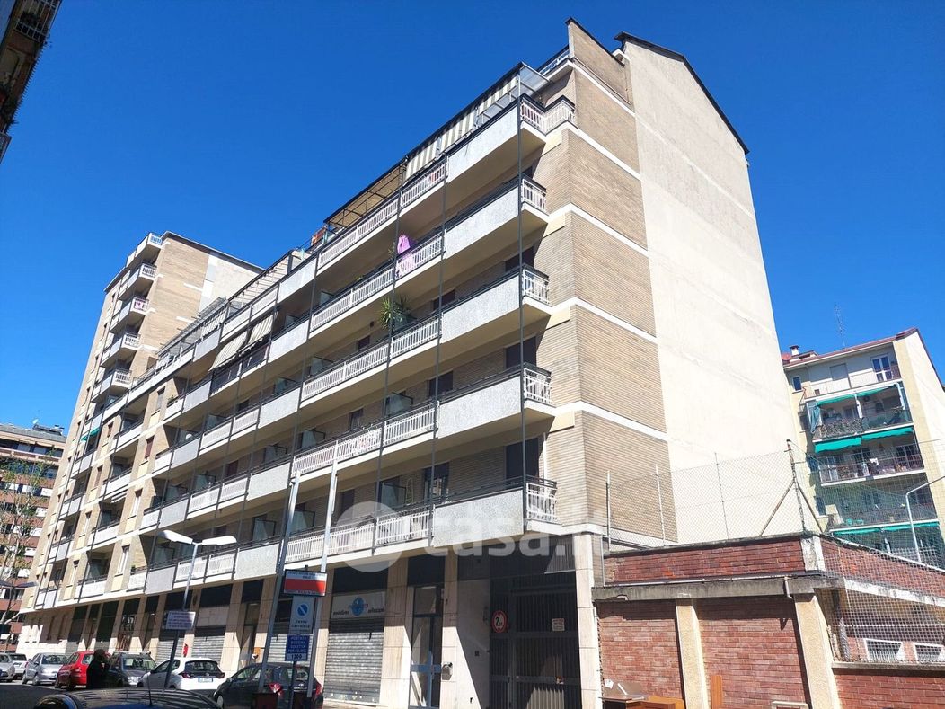 Appartamento in Vendita in Corso Monte Cucco 129 /7 a Torino