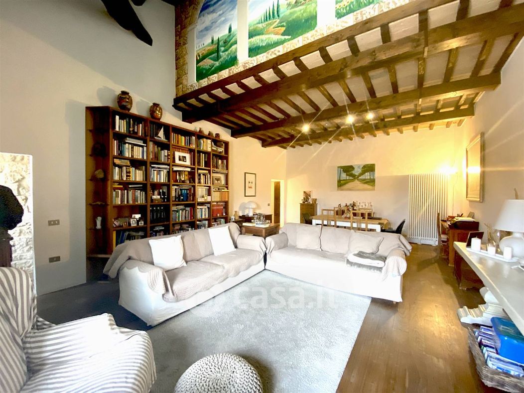 Appartamento in Vendita in Via Don Minzoni a Volterra
