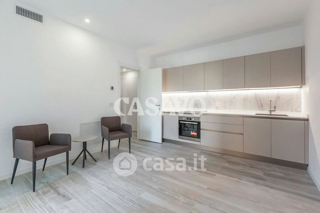 Appartamento in Vendita in Via Cornelio Tacito 12 a Milano