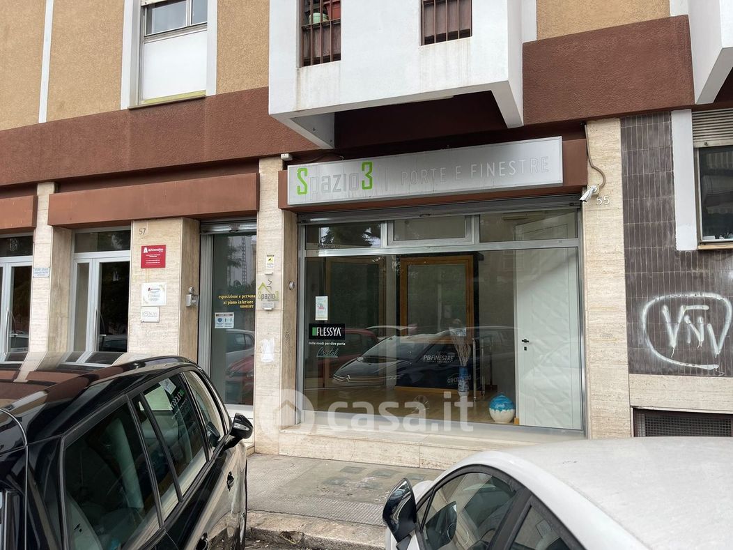 Negozio/Locale commerciale in Vendita in Via Zanardelli a Bari
