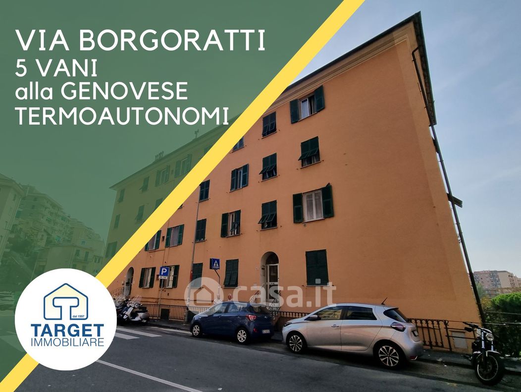 Appartamento in Vendita in Via Borgoratti 43 a Genova