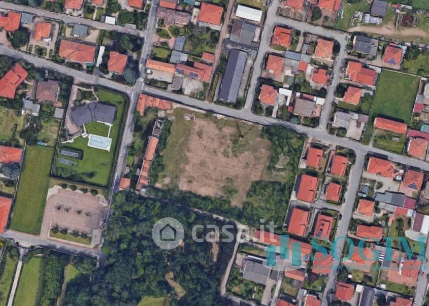 Terreno edificabile in Vendita in Via Arno a Lonate Pozzolo