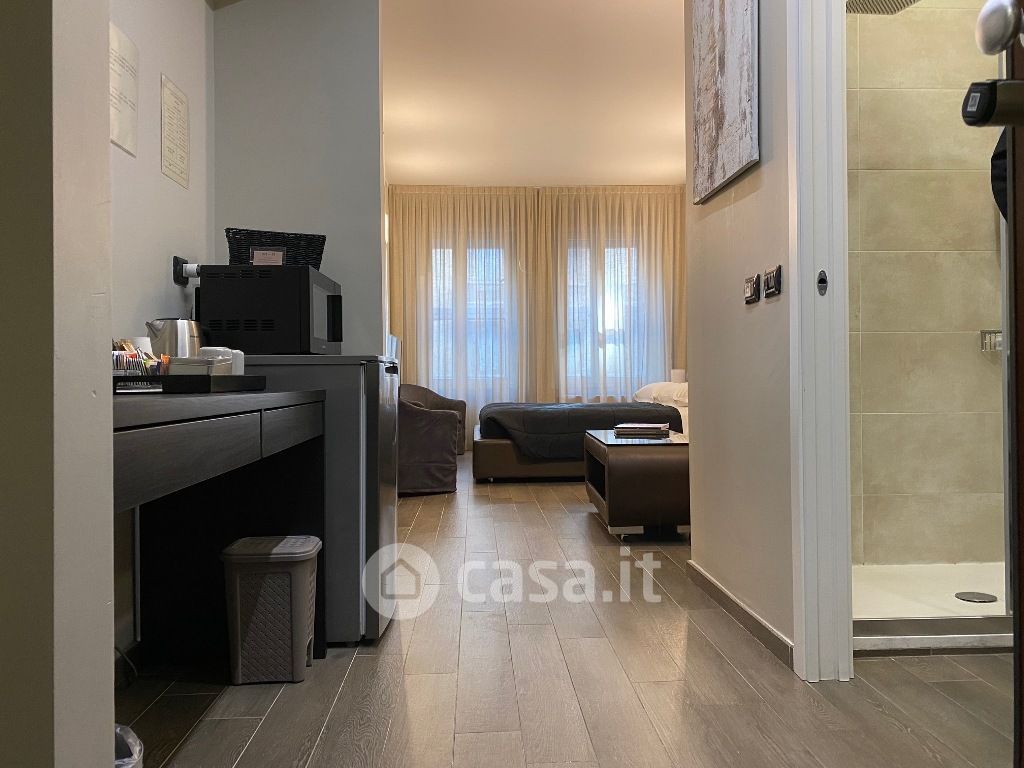 Appartamento in Vendita in Via Vitruvio a Milano