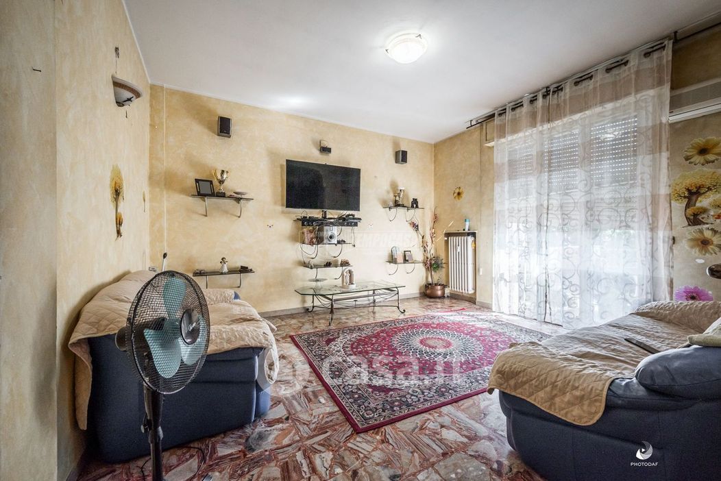 Appartamento in Vendita in Via Fratelli Bandiera 2 a Reggio Emilia