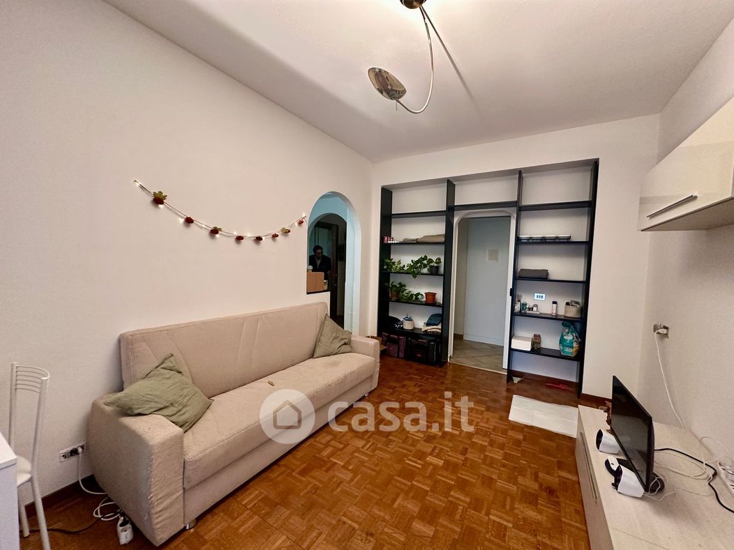 Appartamento in Vendita in Via pianella 5 a Milano