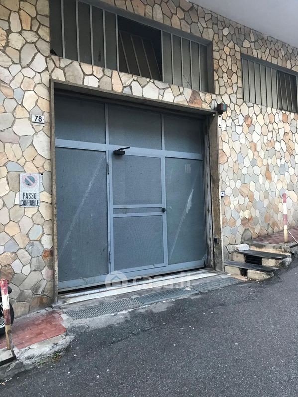 Garage/Posto auto in Affitto in Via Enrico Hilyer Giglioli a Genova