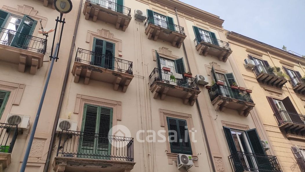 Appartamento in Affitto in Via Ammiraglio Gravina 65 a Palermo