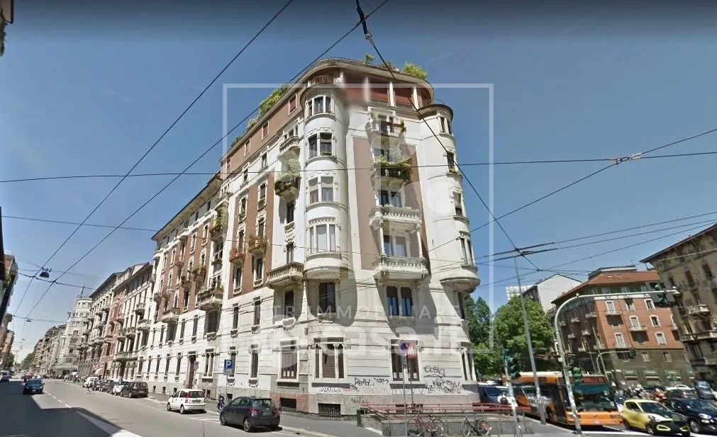 Appartamento in Vendita in Via Antonio Stradivari 7 a Milano
