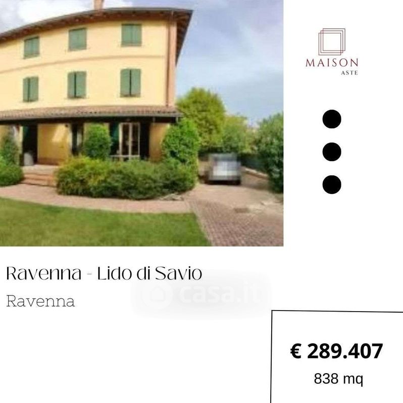 Villa in Vendita in Via Premilcuore 153 a Ravenna