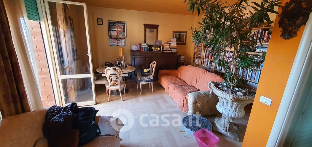 Appartamento in Vendita in Via Pordenone a Modena