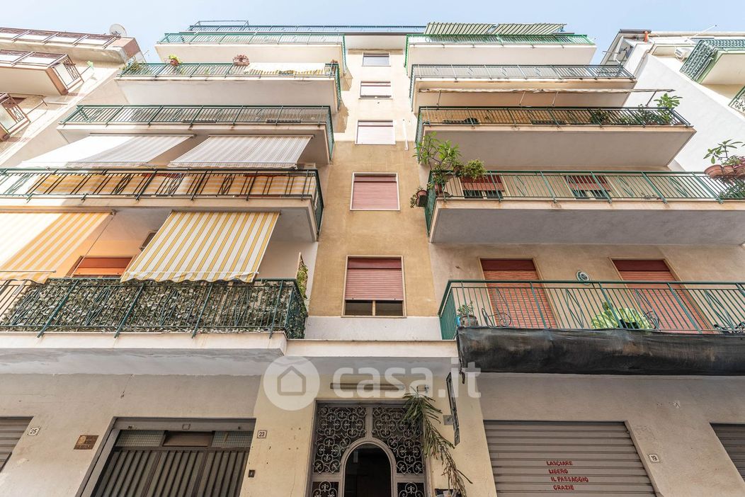 Appartamento in Vendita in Via Alcantara 21 a Palermo