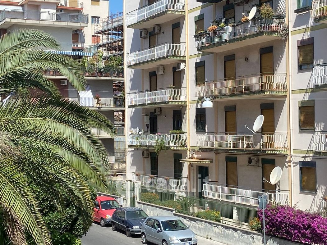 Appartamento in Vendita in Via Quieta a Catania