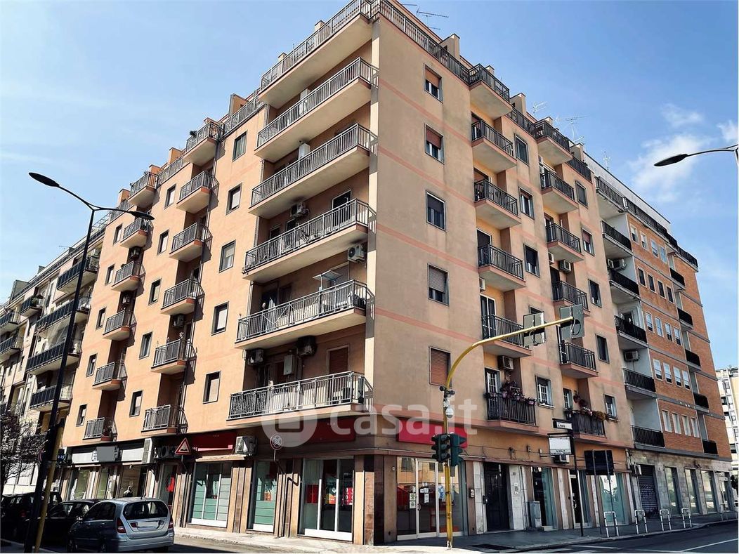 Appartamento in Vendita in Viale Aldo Moro 25 a Brindisi