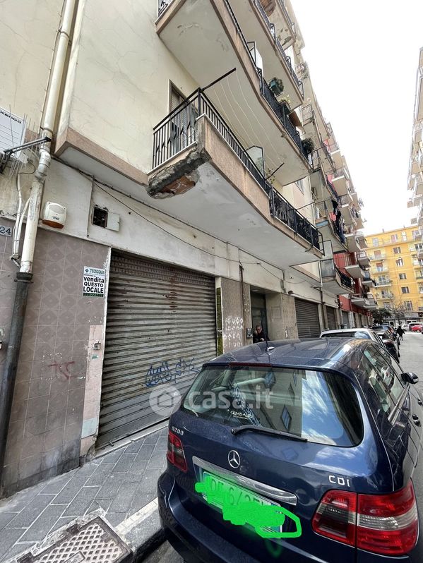Negozio/Locale commerciale in Vendita in Via domenico vietri a Salerno
