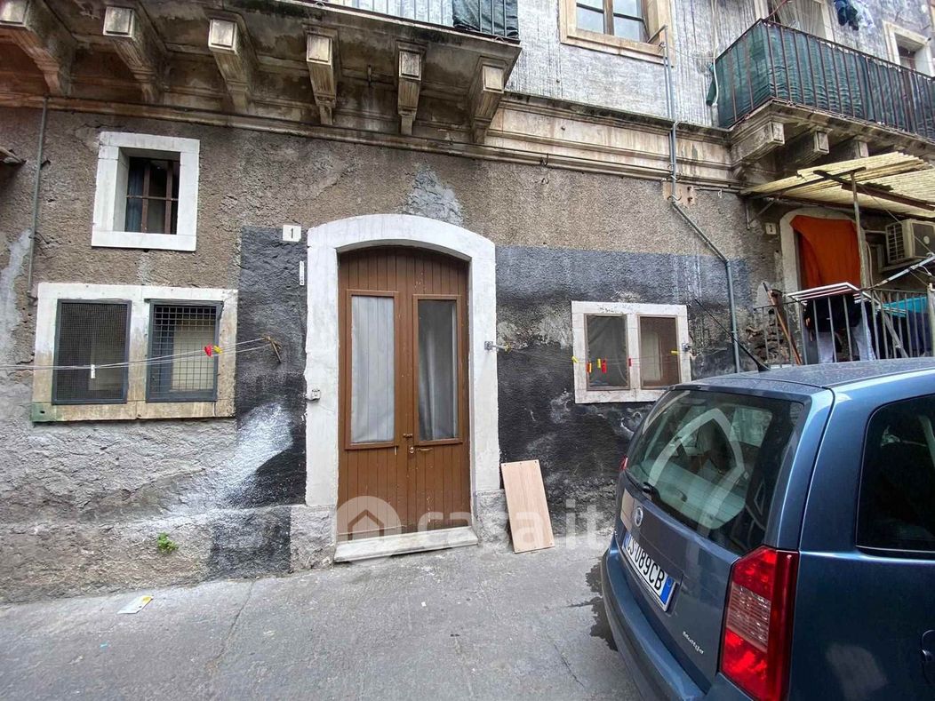 Appartamento in Vendita in Via Verdurai 1 a Catania