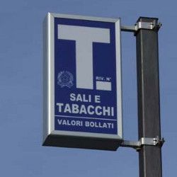 Attività/Licenza commerciale in Vendita in a Taranto