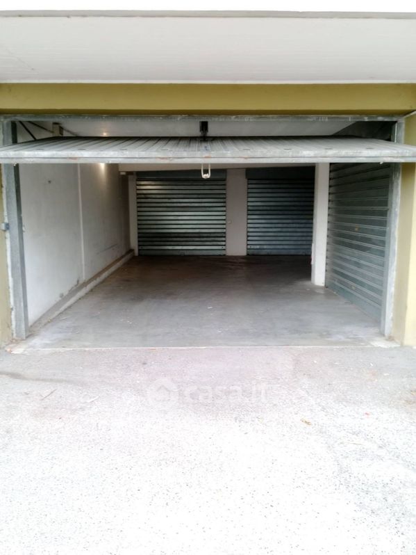 Garage/Posto auto in Vendita in a Chieti