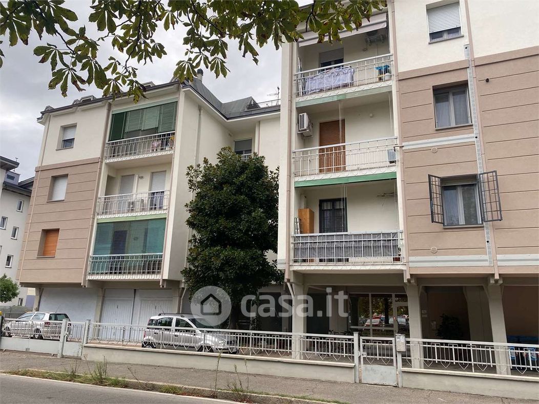 Appartamento in Vendita in Via Giuseppe Campi 152 a Modena