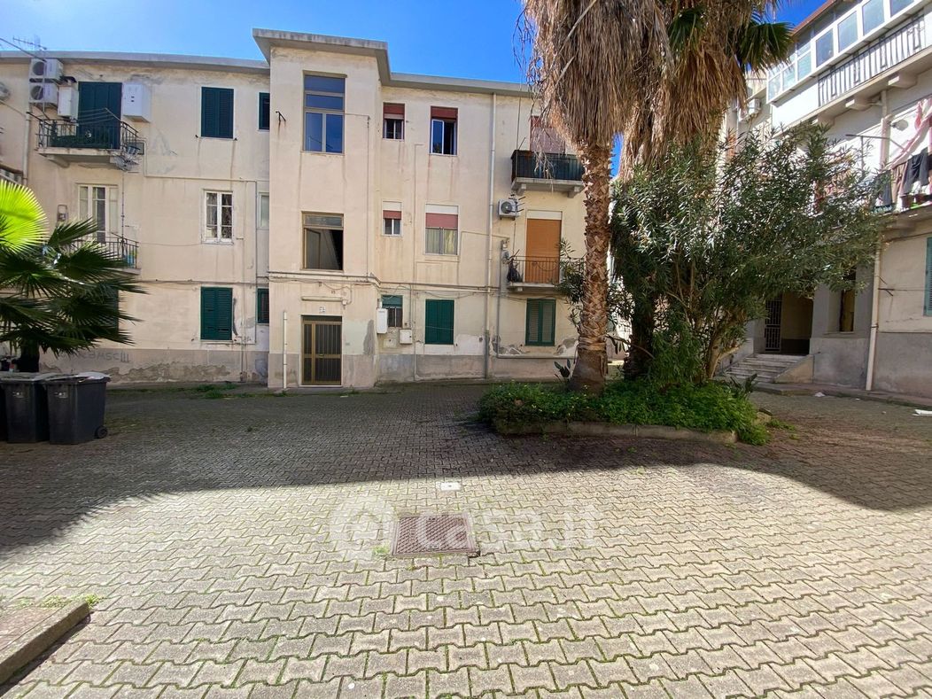 Appartamento in Vendita in Via Gino Buganza a Messina