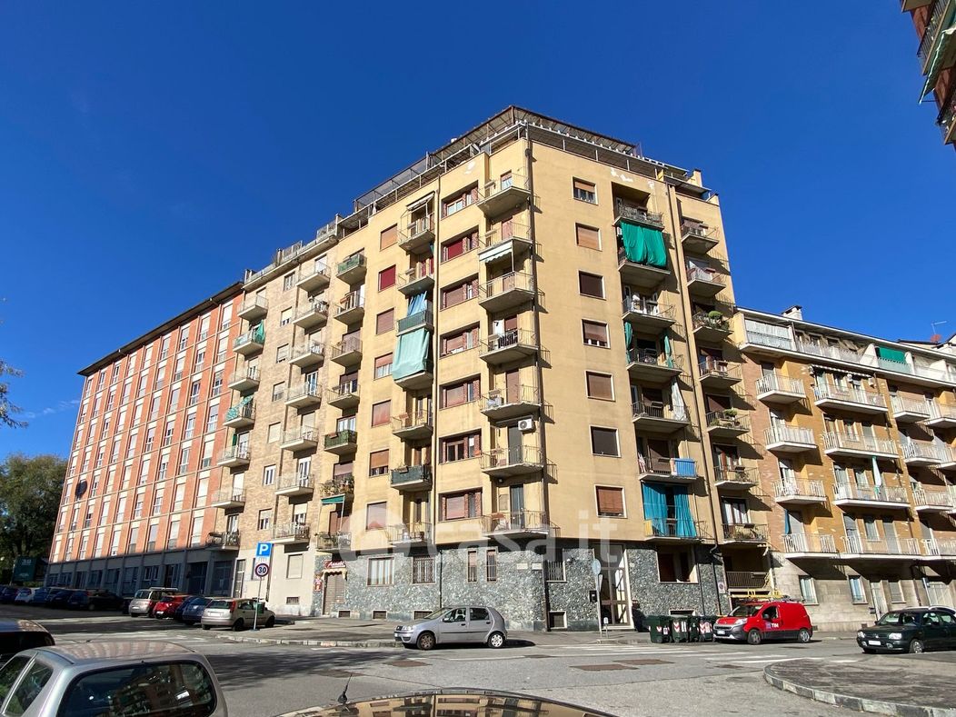 Appartamento in Vendita in Via Canelli 130 a Torino