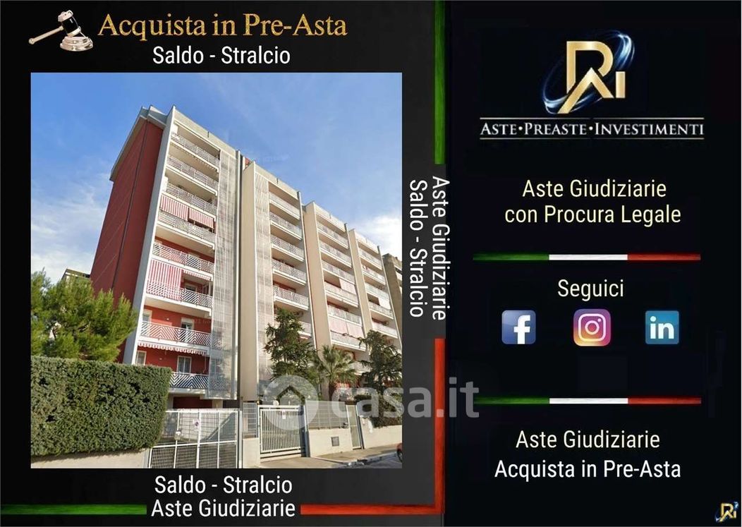 Appartamento in Vendita in Via Raffaele Perrone 6 a Bari