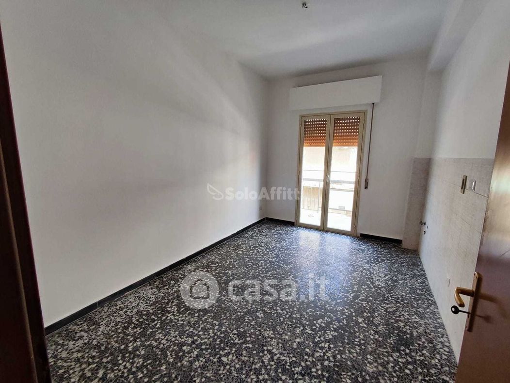 Appartamento in Affitto in Via Ipponio 36 a Reggio Calabria