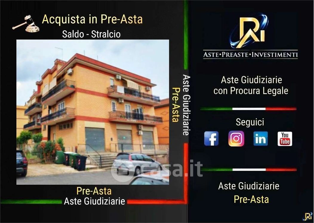 Appartamento in Vendita in Via Vittorio Turri 30 a Roma