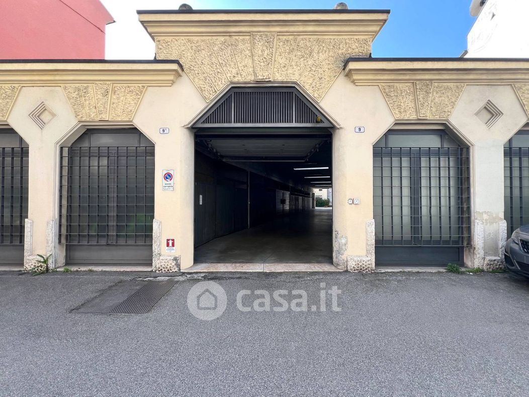 Garage/Posto auto in Affitto in Vicolo San Silvestro 9 a Verona