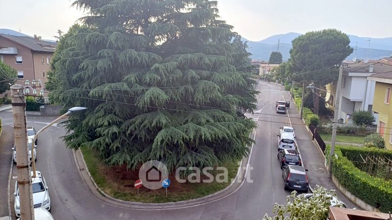 Appartamento in Vendita in Via Passo del Moncenisio 40 a Brescia