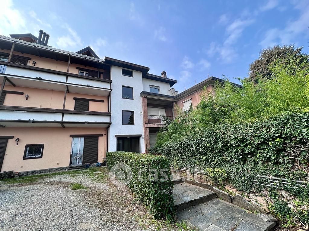 Appartamento in Vendita in Via Brunico 18 a Varese