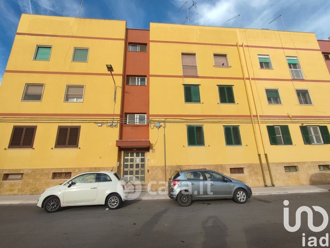 Appartamento in Vendita in Piazza Pietro Colletta a Brindisi