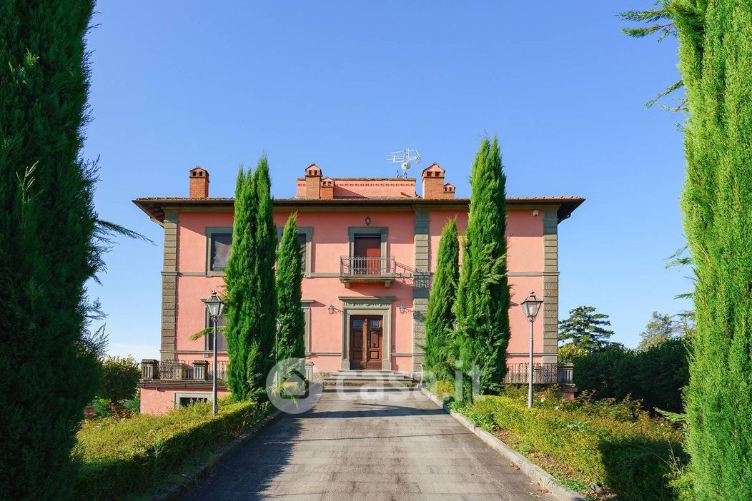 Villa in Vendita in Località Cortoreggio a Cortona