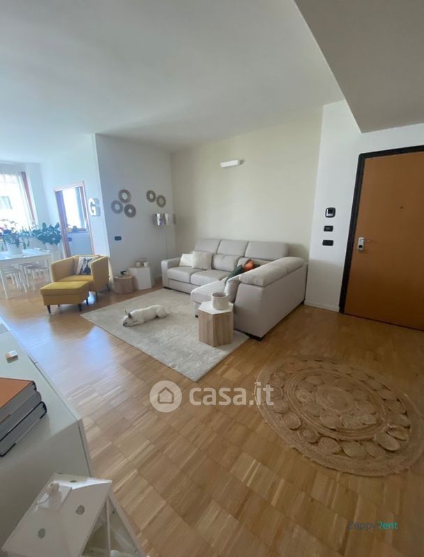 Appartamento in Affitto in Via Olgettina a Milano